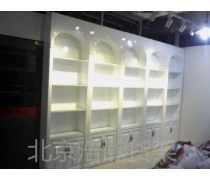 烤漆展柜 从精妙设计到专业上门安装的全流程解析